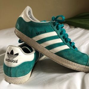 Teal Vintage Adidas Originals Men’s Size 11 shoes